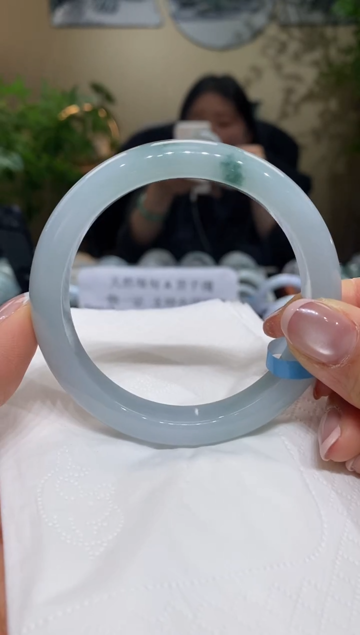 【闪购商品】翡翠手镯未镶嵌翡翠手镯