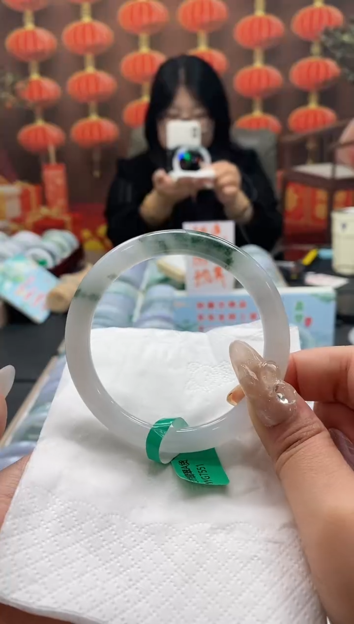翡翠手镯未镶嵌00008853