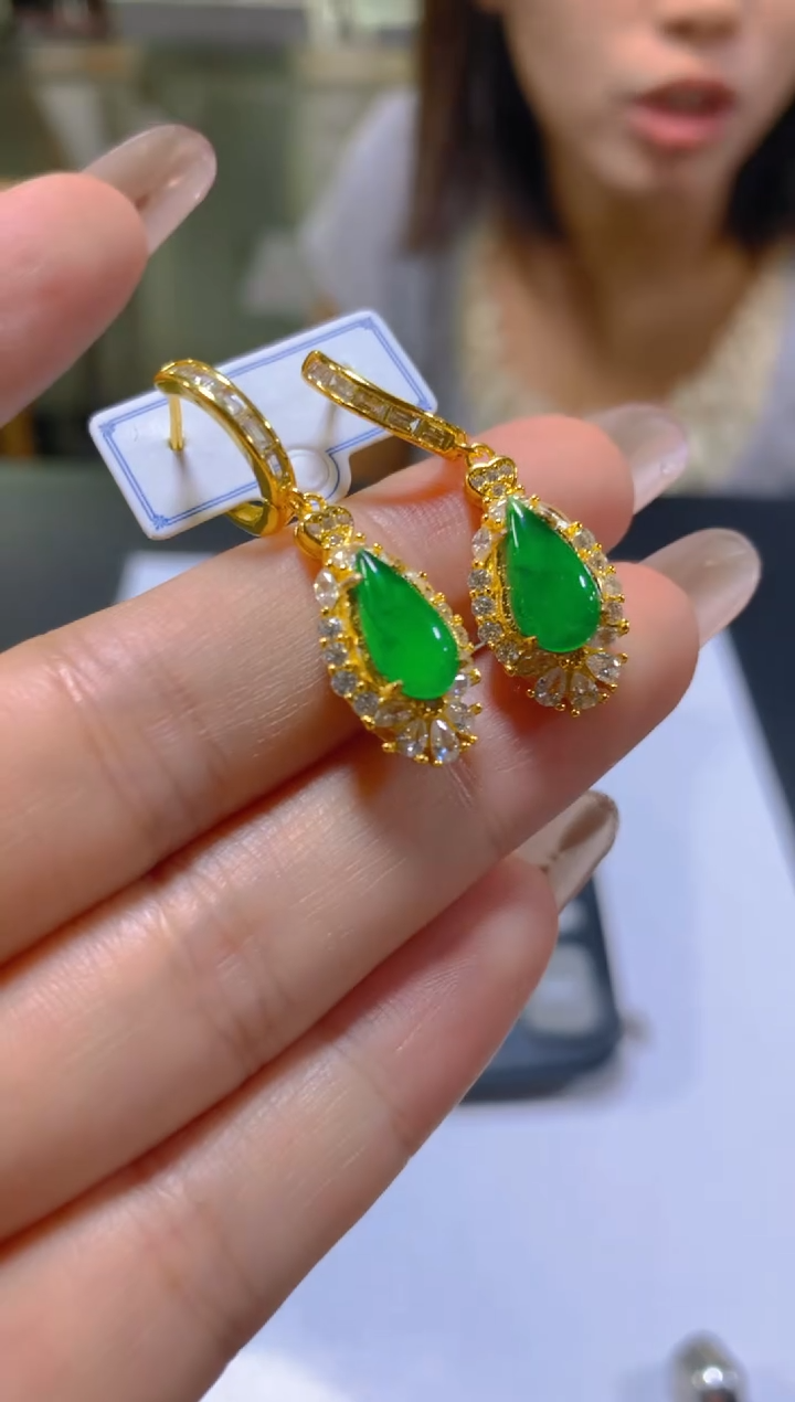 未镶嵌翡翠耳饰多样性发一