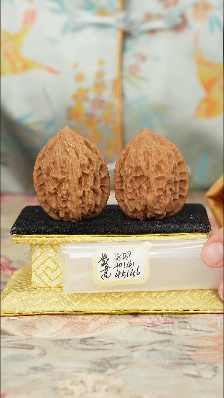 【闪购商品】文玩核桃把件鸡心有修