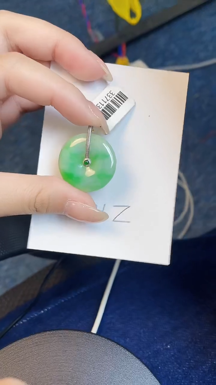 【闪购商品】翡翠颈饰18K金镶嵌00000000