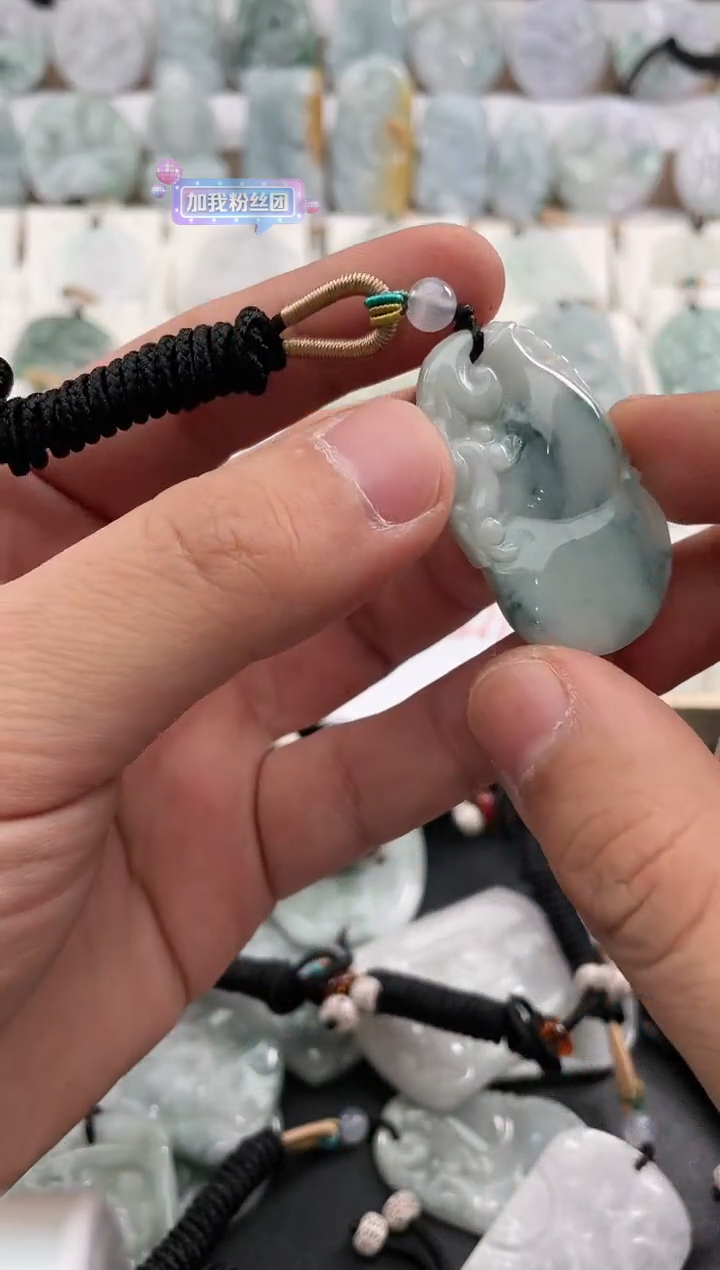 颈饰未镶嵌翡翠26/01/01/30