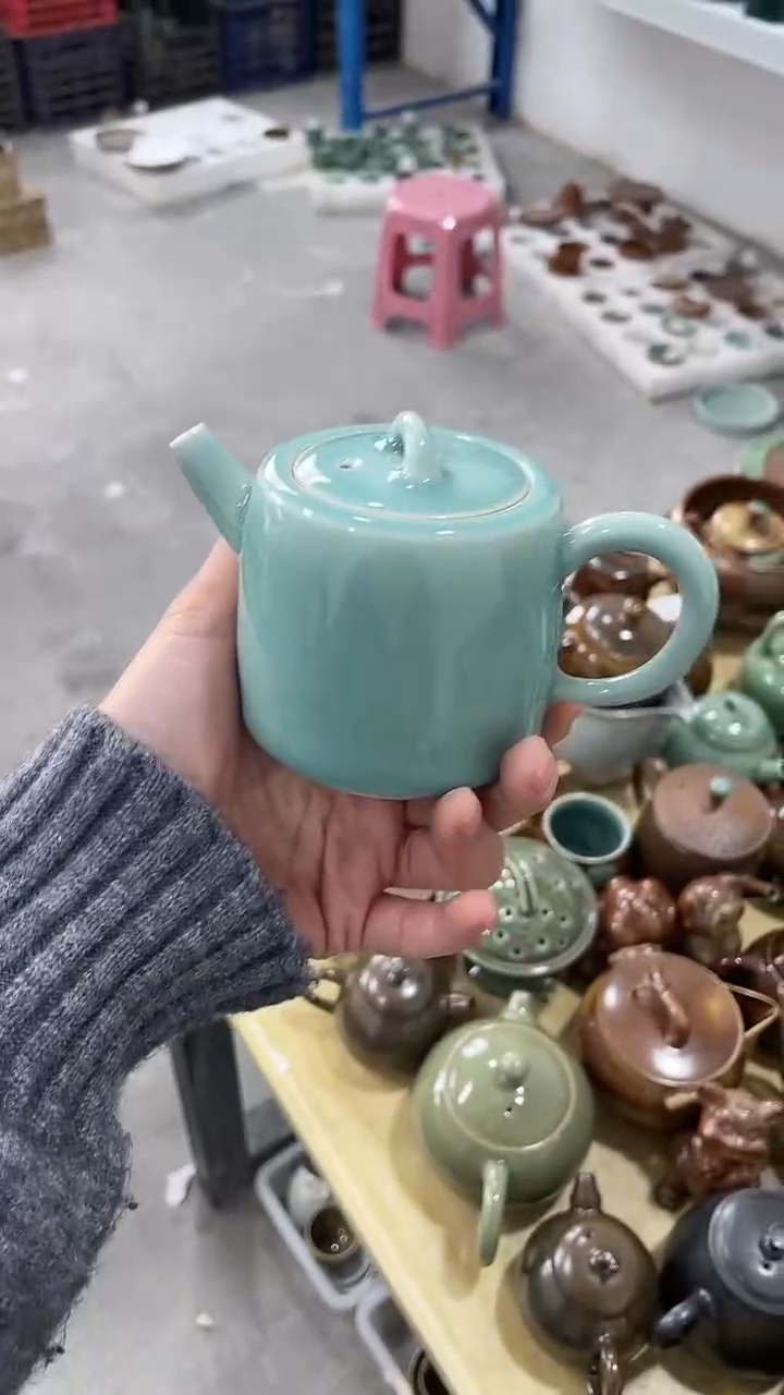 青瓷仓储福利清仓