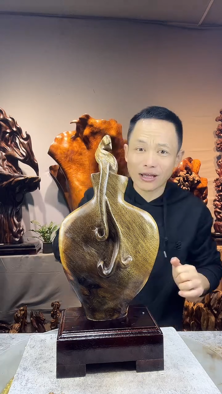 金丝楠J****a小叶桢楠随行摆件85