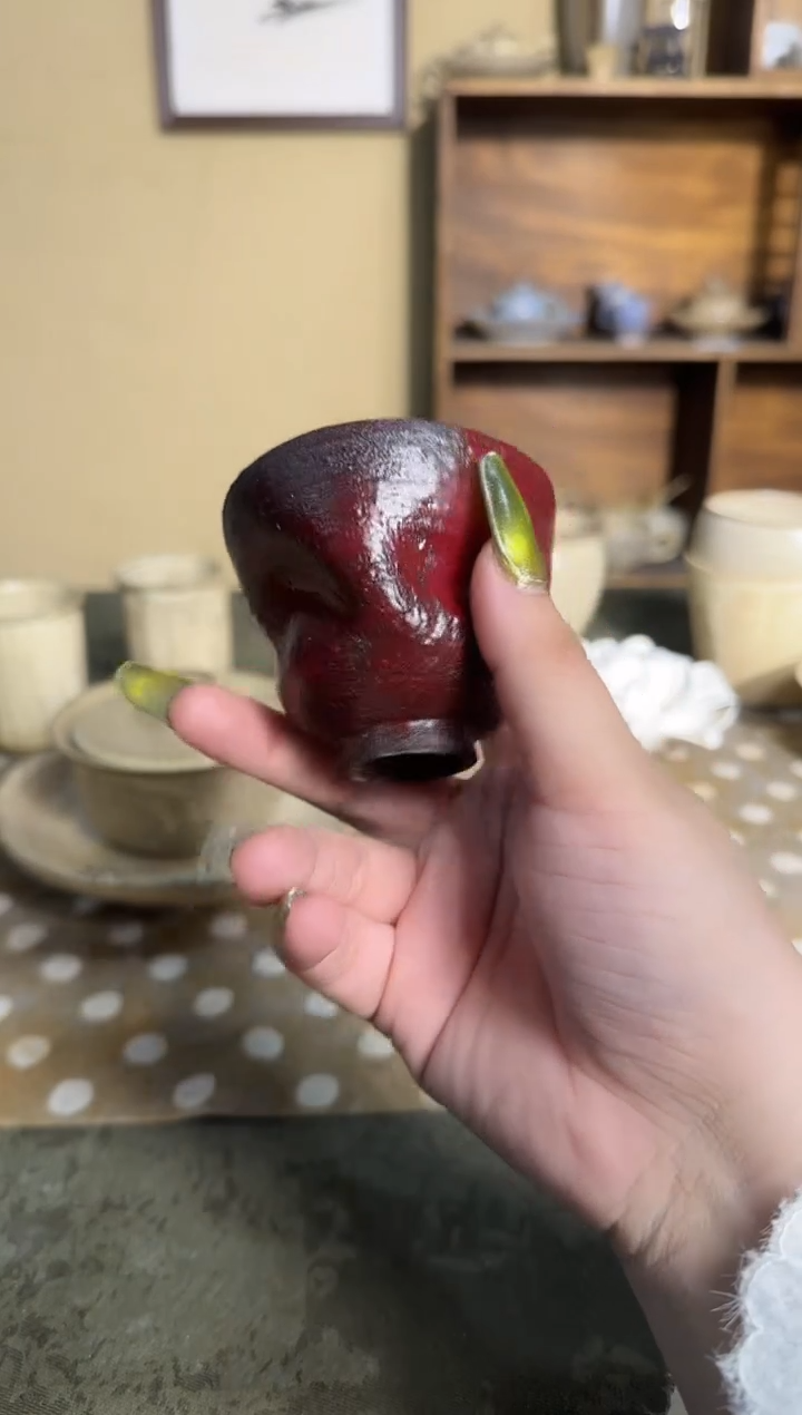 瓷片手作马血红手捏杯
