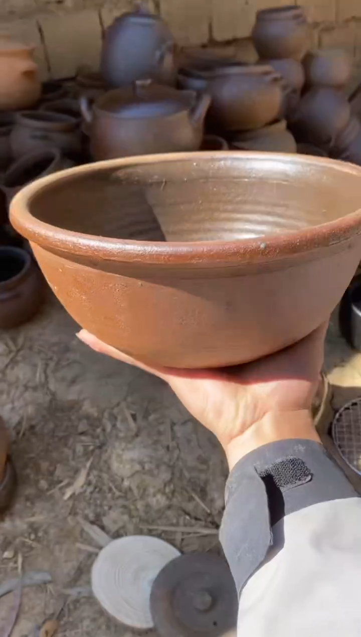 陶土大汤盆 48米