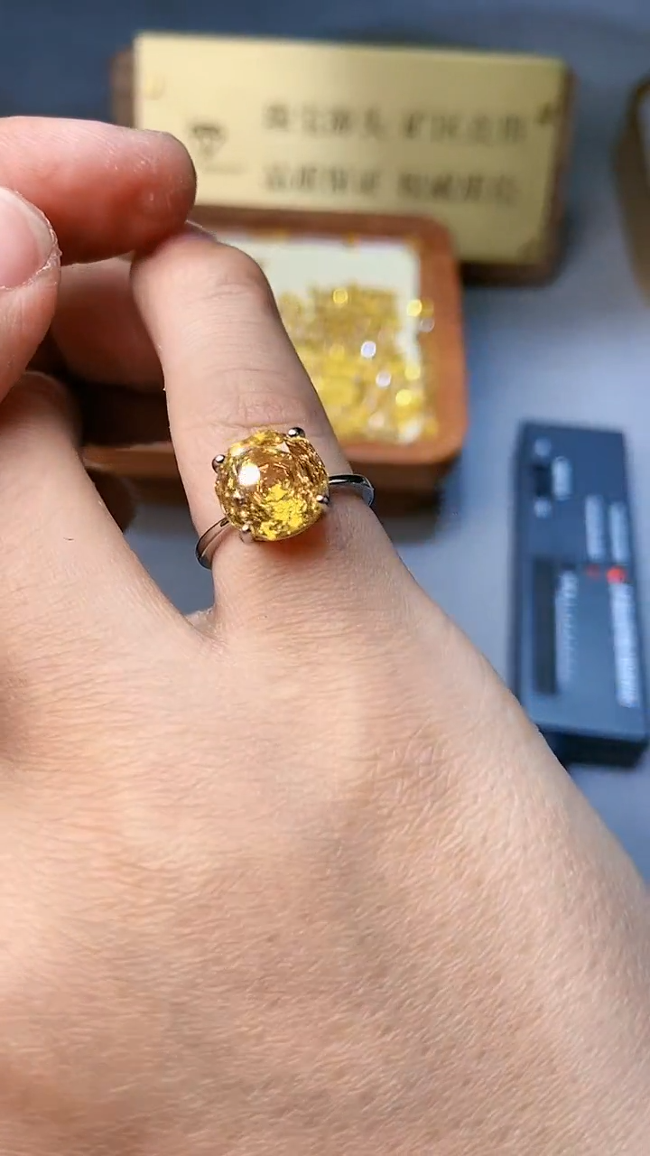 【闪购商品】黄晶戒指银S925镶嵌3545