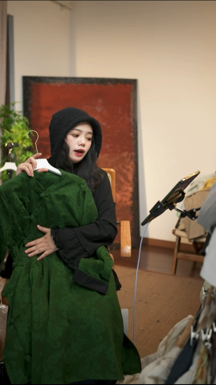 常规款NO退NO换绿色棉麻盘扣连衣裙衬衫