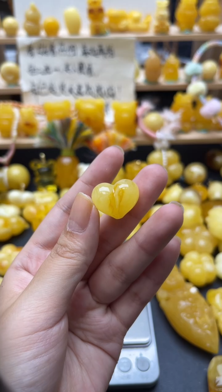 琥珀未镶嵌珠宝奇石022琥珀蜜蜡微瑕