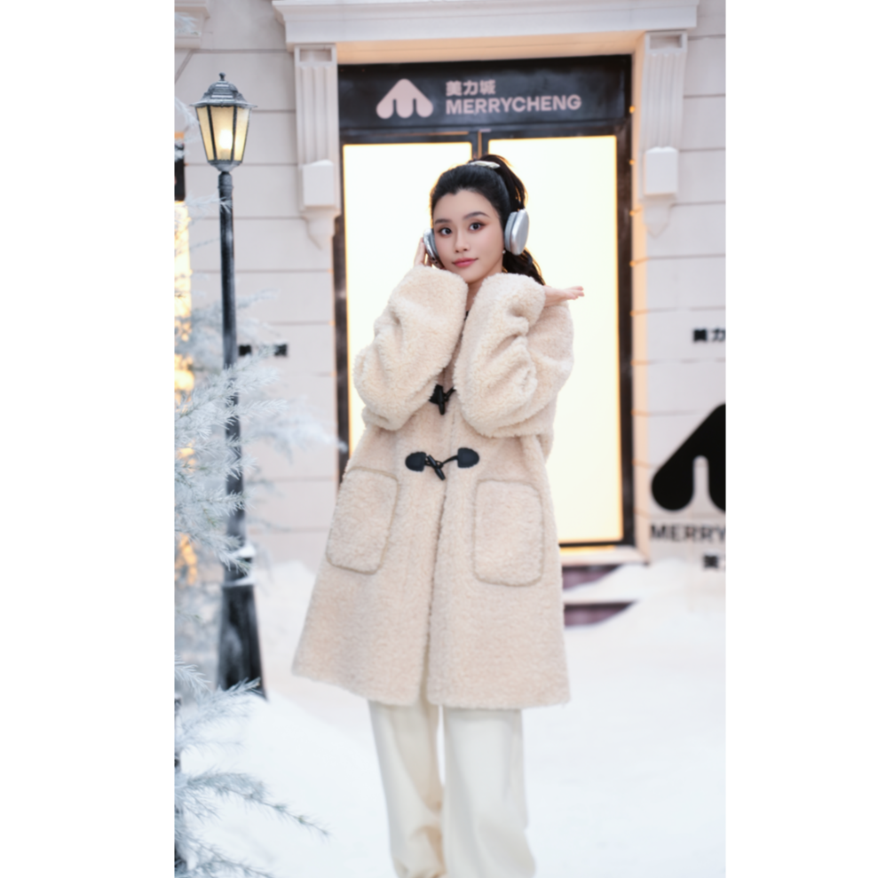 美力城羊羔毛鹅绒服连帽牛角扣冬季新款100绵羊毛90鹅绒可拆卸505