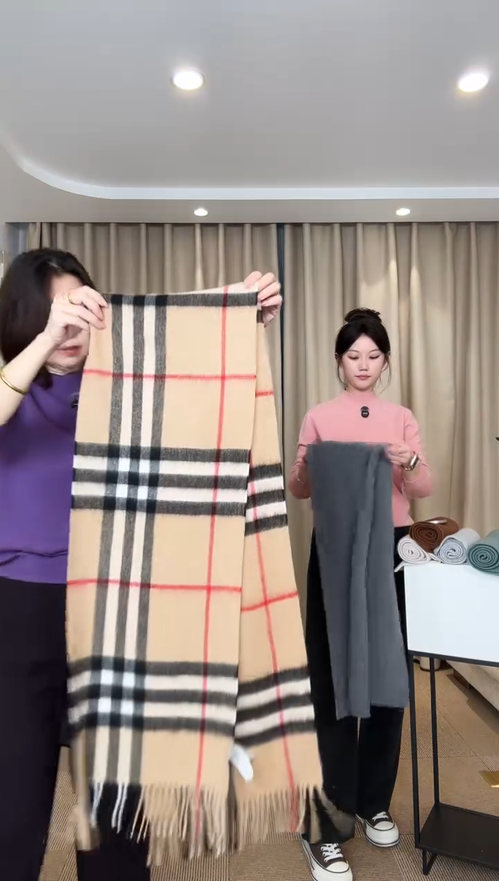 山羊绒格子黄色围巾