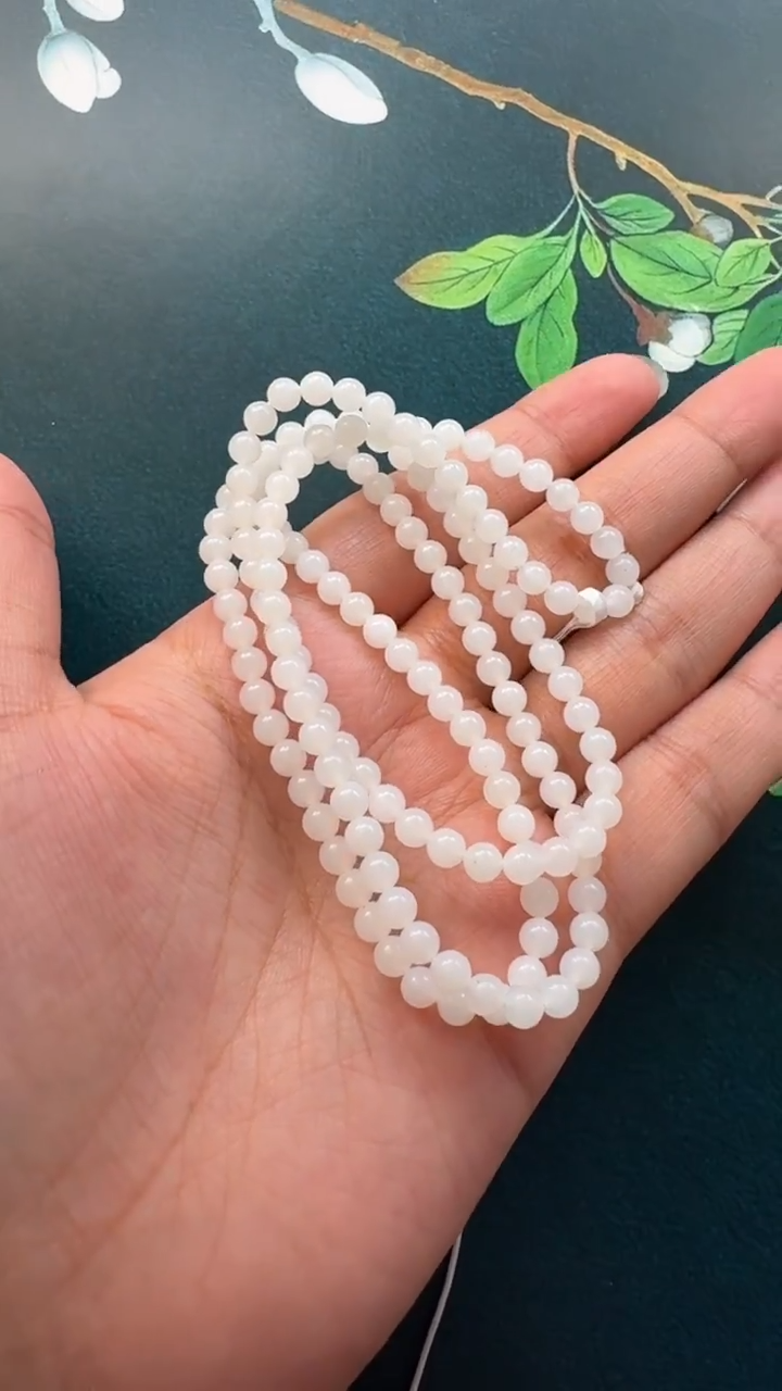 颈饰未镶嵌和田玉项链