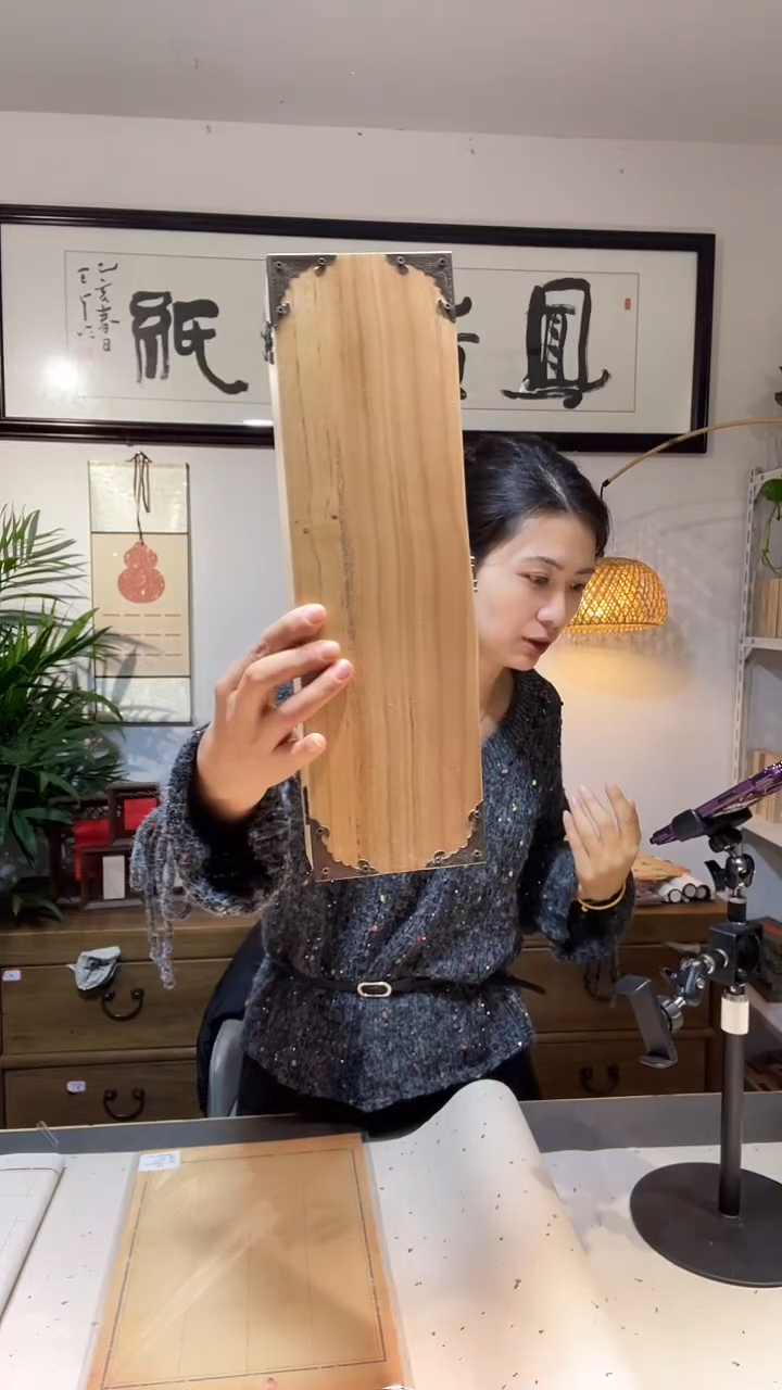 微瑕香樟木盒子  小号  35*10*7.5