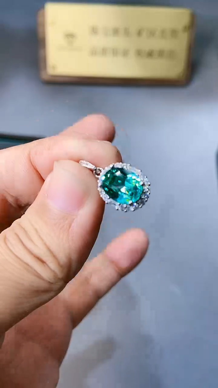 【闪购商品】托帕石颈饰银S925镶嵌354