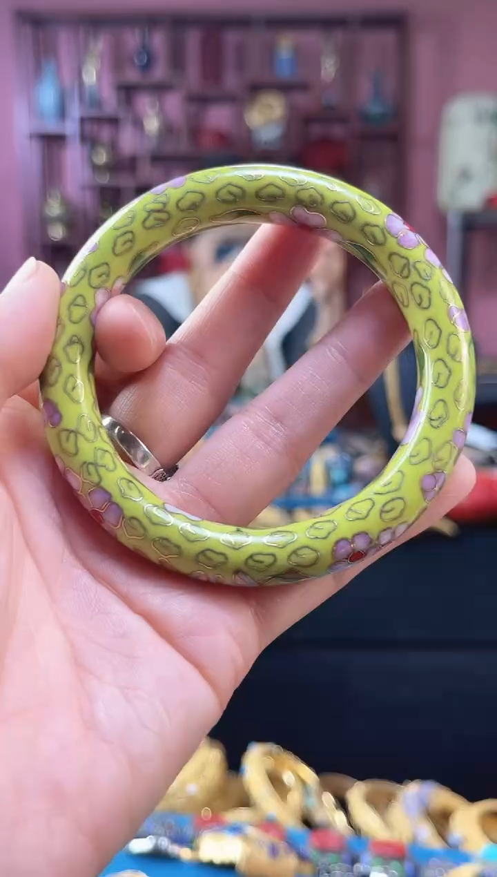 非遗技艺 景泰蓝手镯 浅绿色