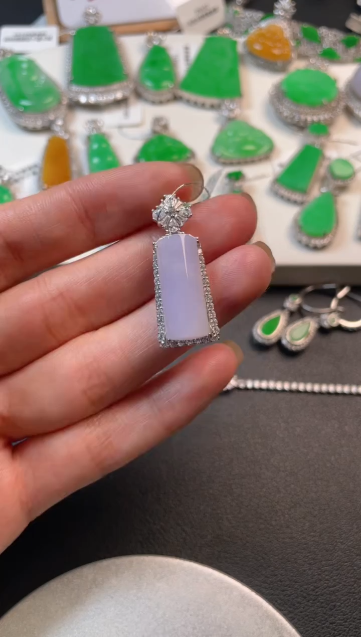 【闪购商品】翡翠吊坠(不含链)银S925镶嵌吊坠