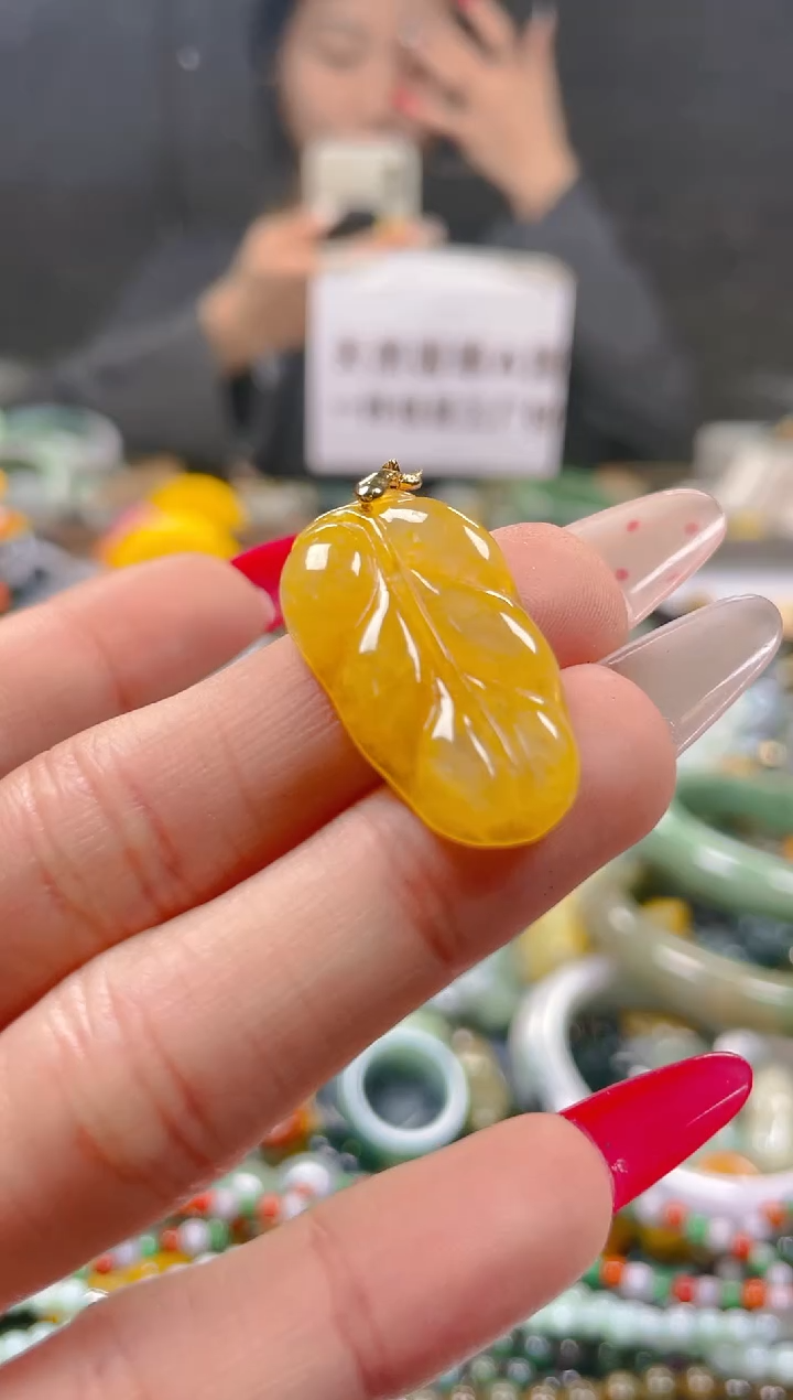 【闪购商品】翡翠颈饰未镶嵌/Z/翡翠A货一图一物