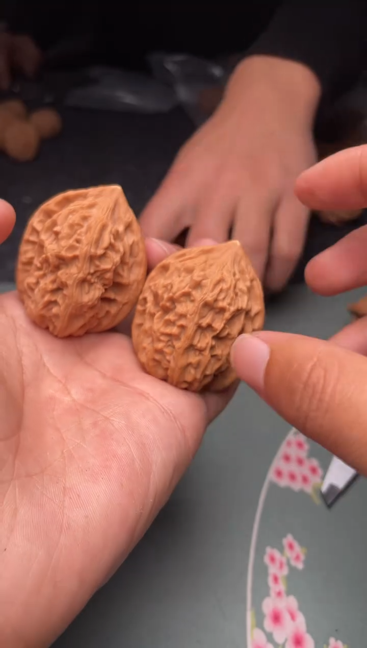 把件文玩核桃a181   鸡心   40尺