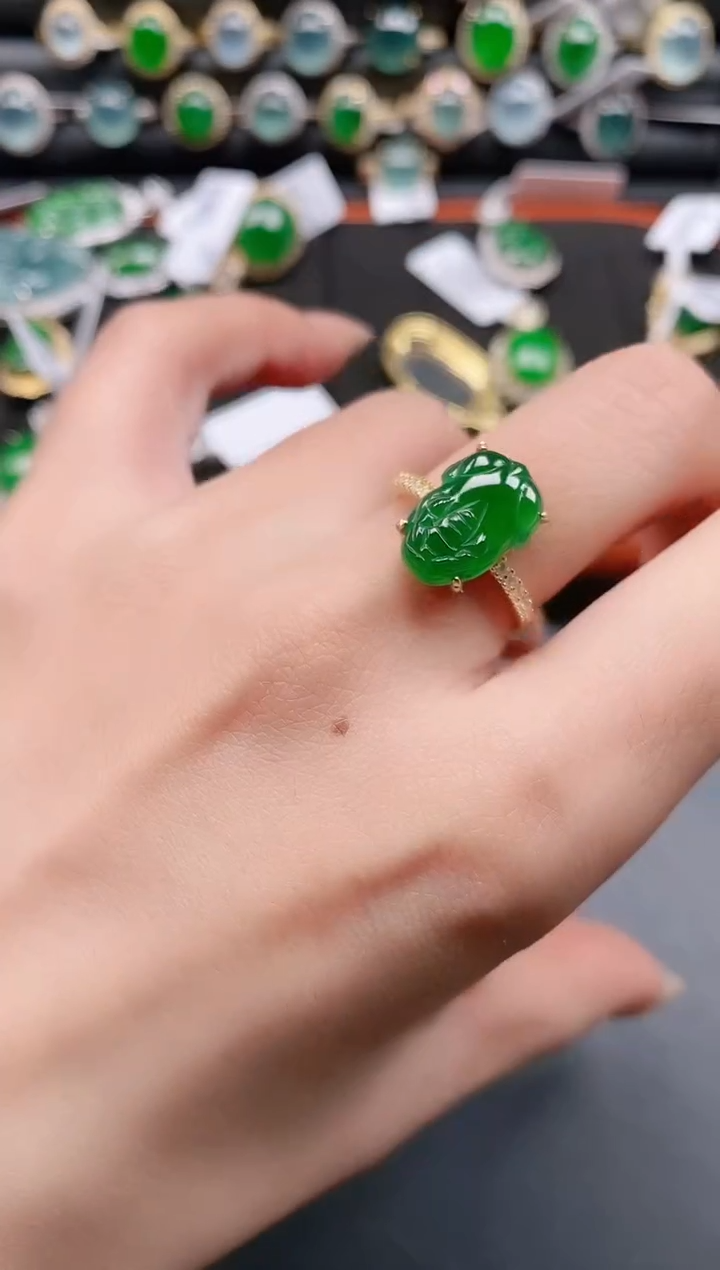 银S925镶嵌戒指翡翠1111
