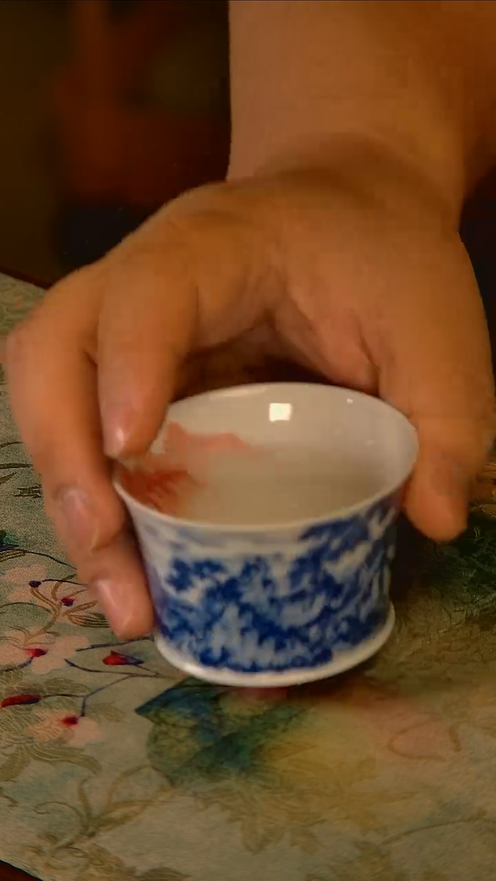 杯手工手绘杯杯很美丽