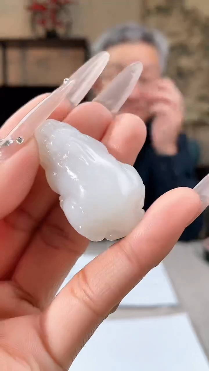 【闪购商品】定制和田玉多样性发货拍一发一