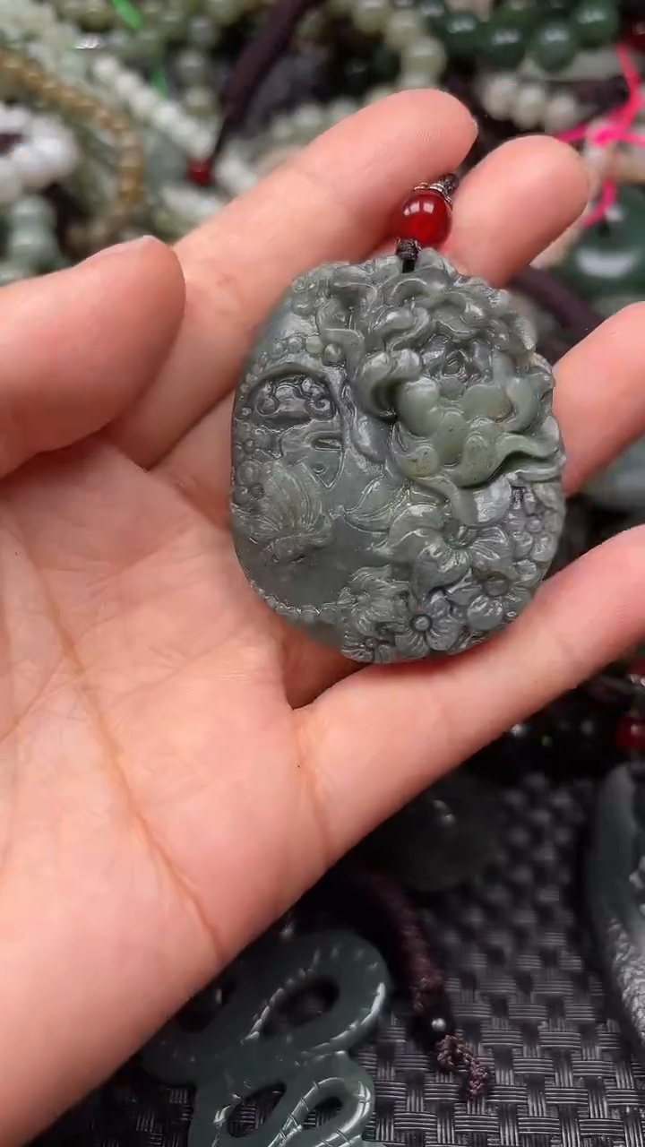 【闪购商品】和田玉未镶嵌颈饰1