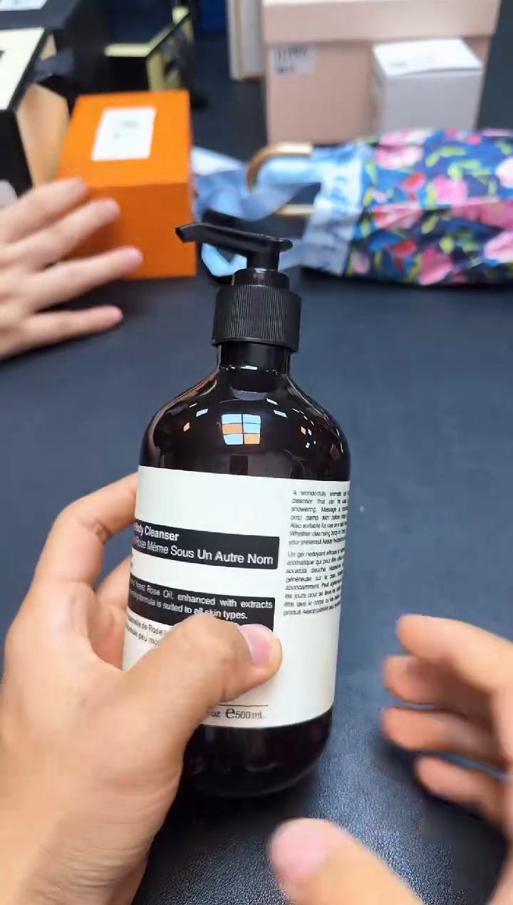 瓷片全新正品一件不留@@WE628