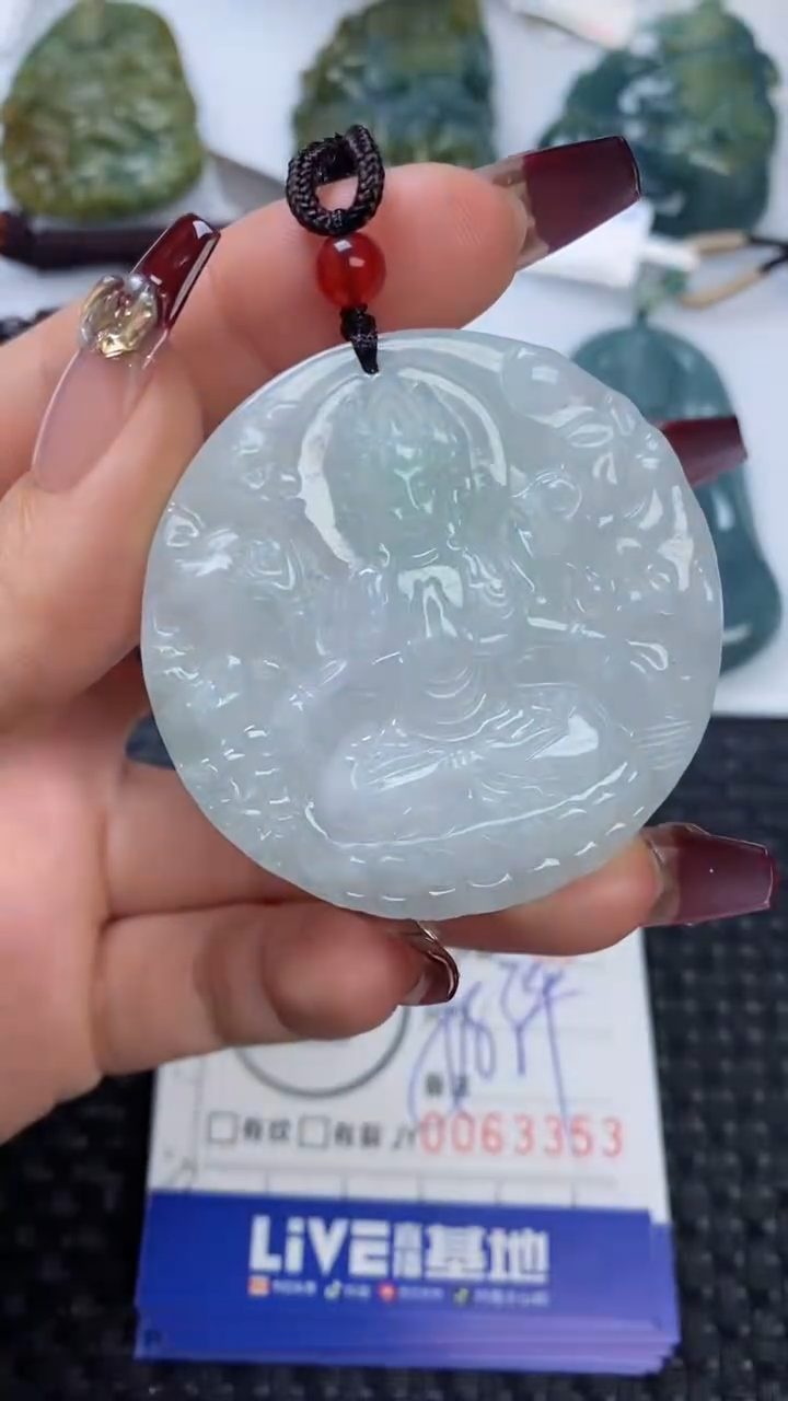 【闪购商品】翡翠颈饰未镶嵌1111111111111111