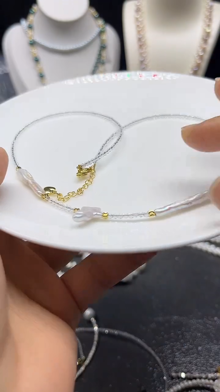 颈饰未镶嵌淡水珍珠多人