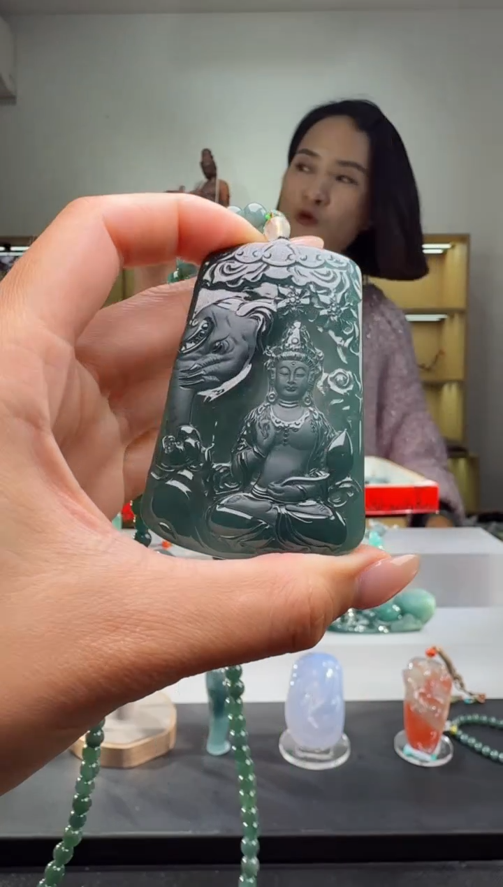 吊坠(赠链)未镶嵌翡翠普贤（多样性发其一）