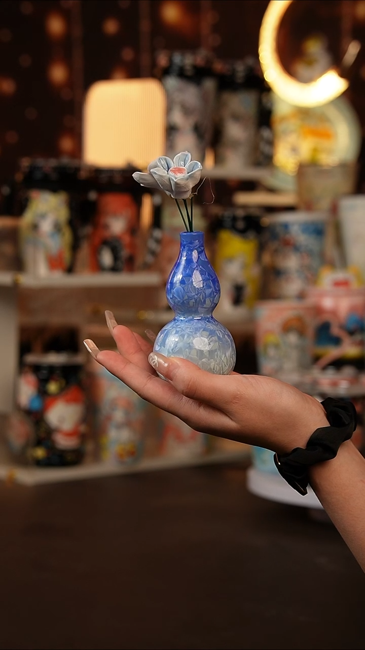 =景德镇手工手绘文创陶瓷 小葫芦花瓶