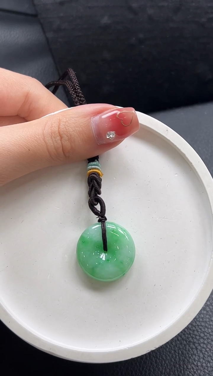 【闪购商品】翡翠颈饰未镶嵌YM911-4平安扣