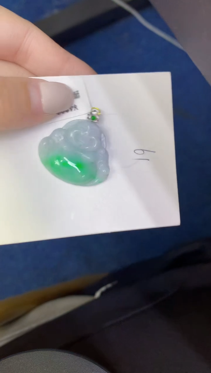 颈饰18K金镶嵌翡翠缅甸天然翡翠A货