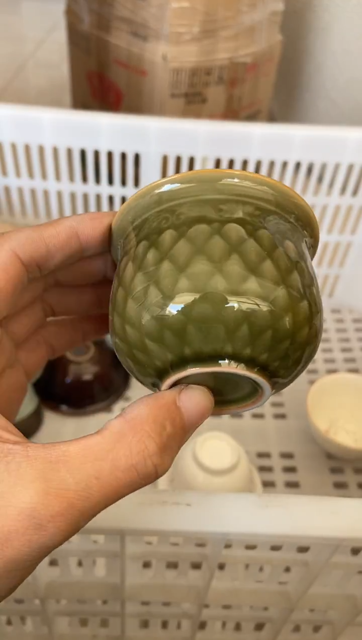 杯子瓷无运费险有瑕疵的摄影的产品有使用过的痕迹有点脏介意勿拍