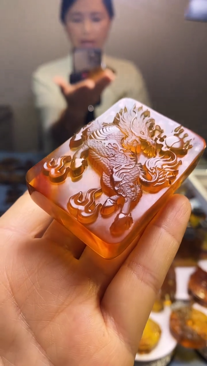 琥珀颈饰未镶嵌SN60-25（麒麟）