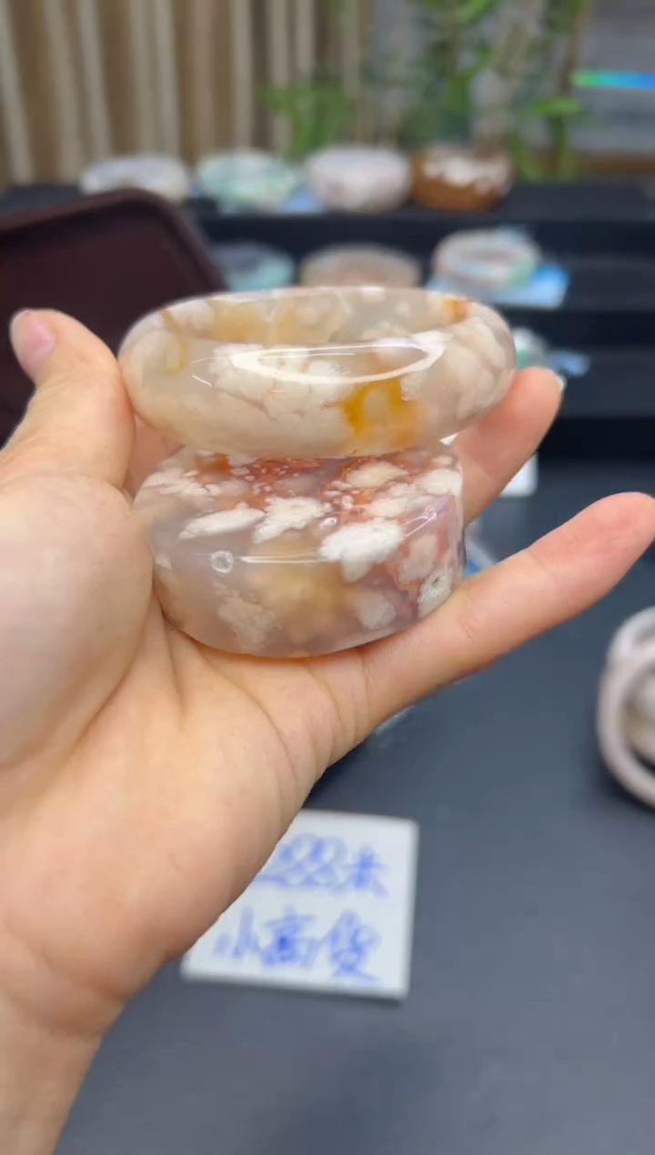 【闪购商品】石英质玉手镯未镶嵌A1440(58圈赠送镯心)