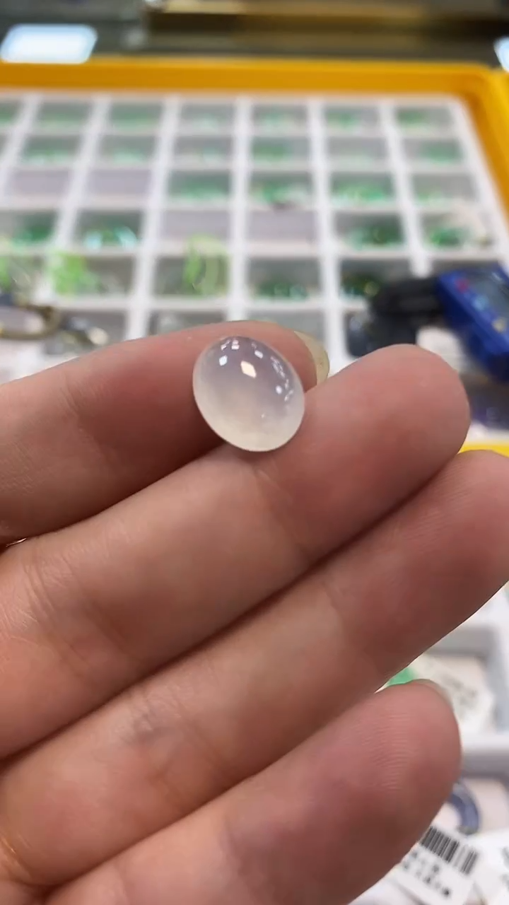 【闪购商品】翡翠挂件未镶嵌蛋面00019