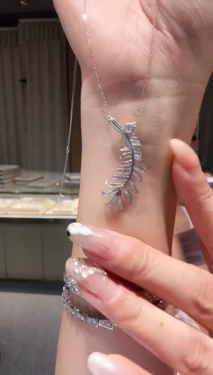 铂Pt950镶嵌项链钻石AY0504-PT-45