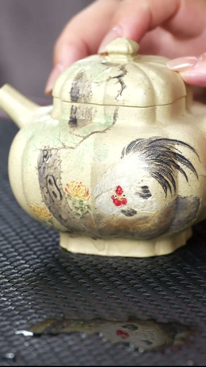 茶壶紫砂紫砂96 紫宗 筋纹 本绿 220cc