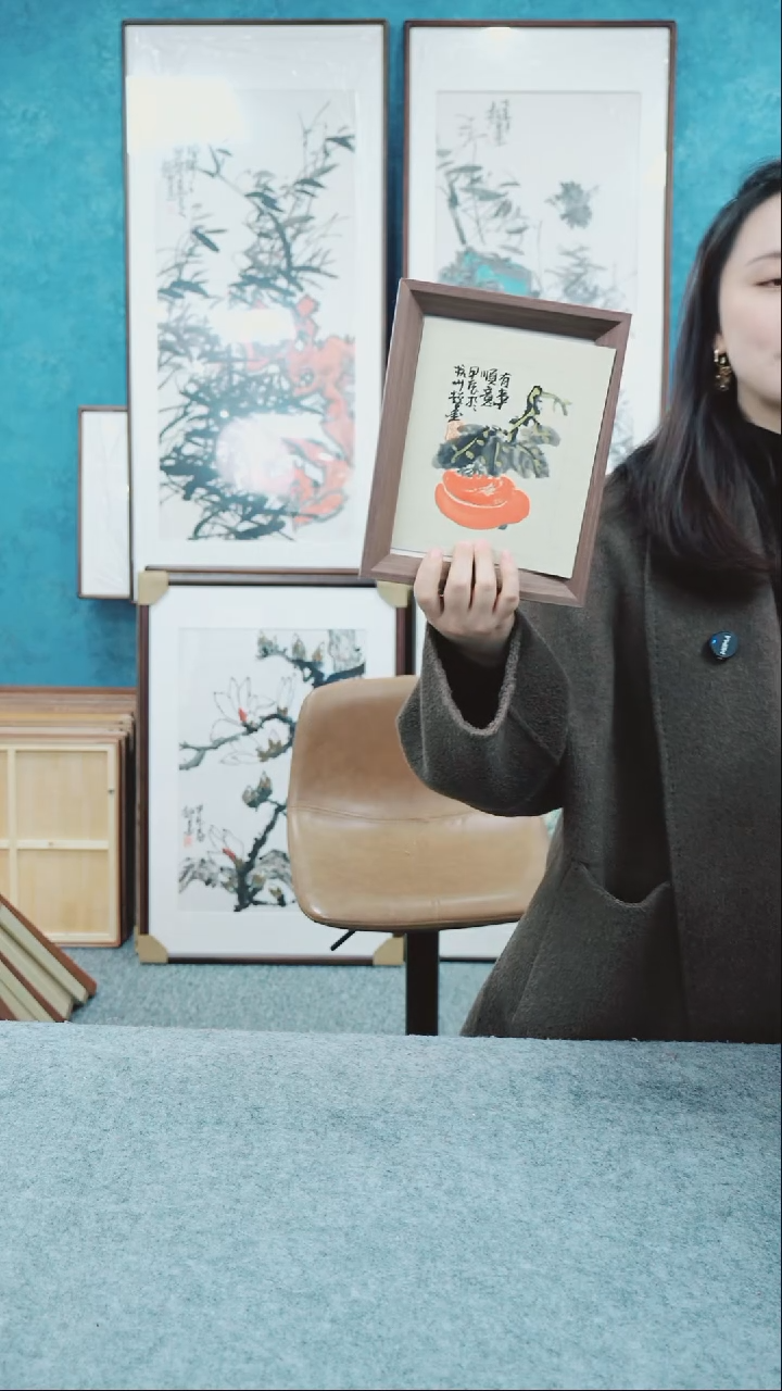 【闪购商品】国画8寸郑志超老师木质摆台