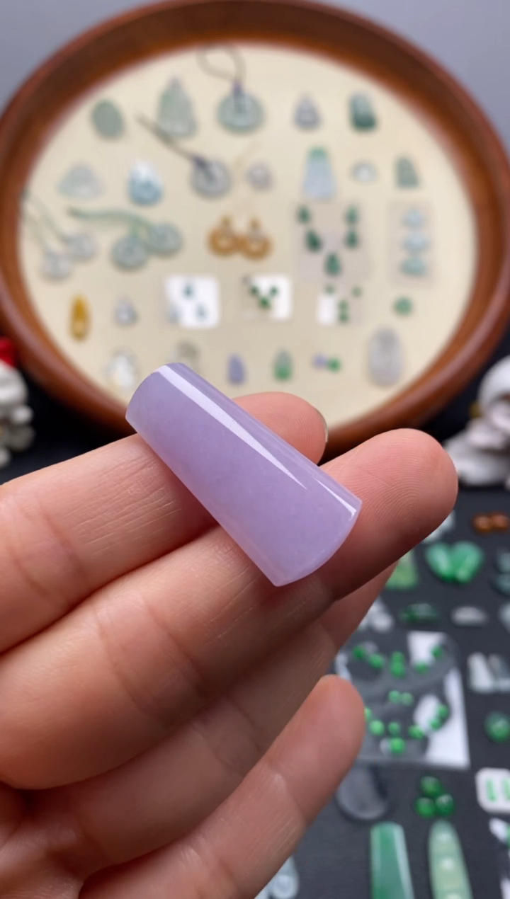 颈饰未镶嵌翡翠冰紫无事牌/芬