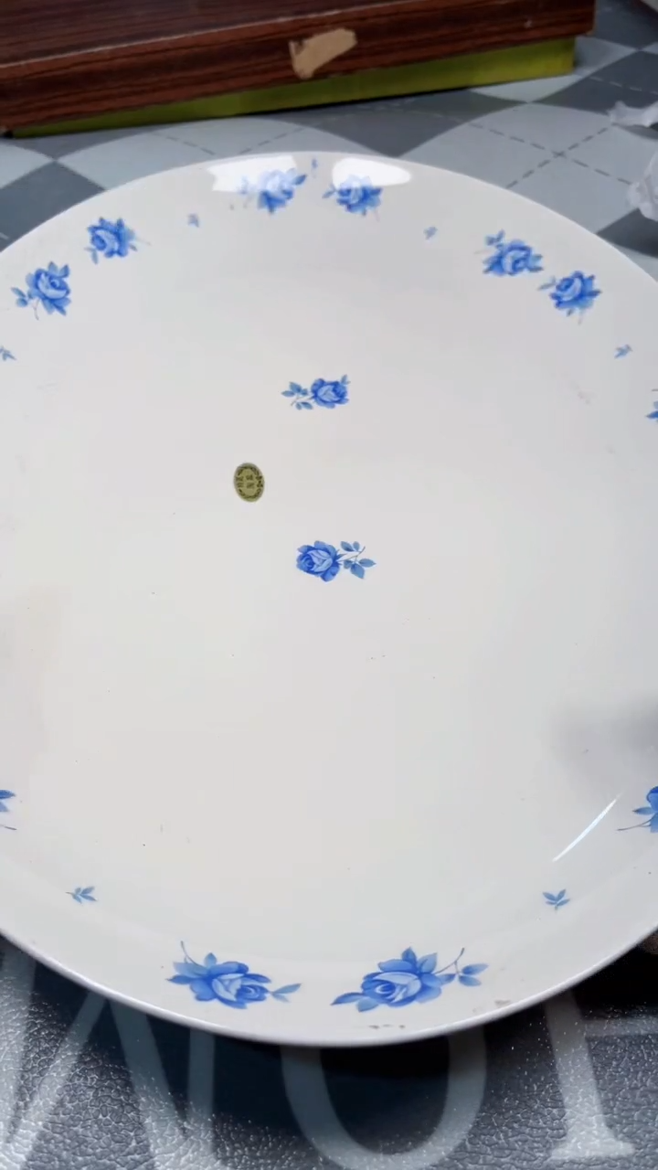 瓷片陶瓷如图所示周边