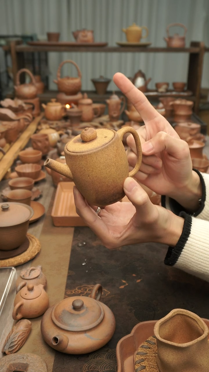 原矿料老岩泥  灯笼壶150ml