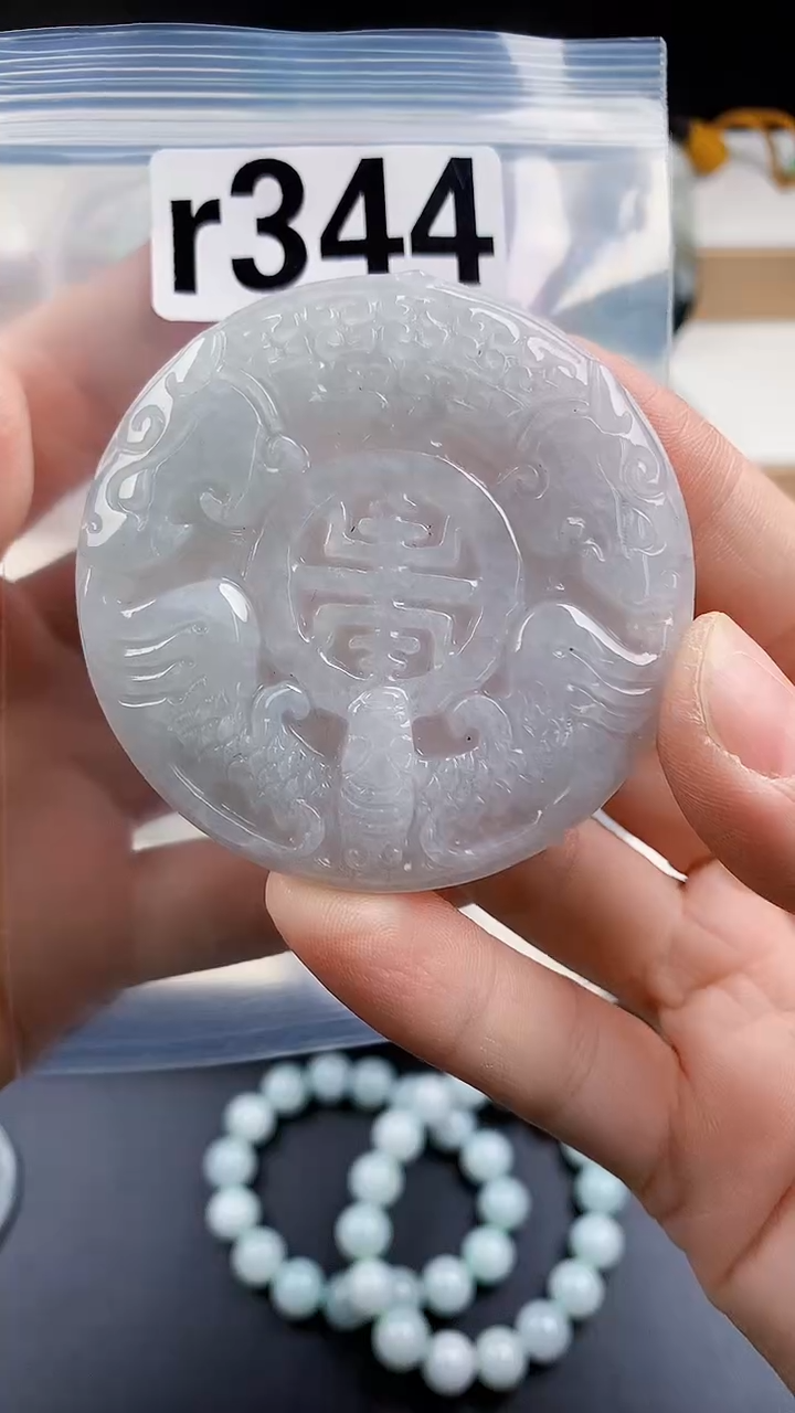 颈饰未镶嵌翡翠天然翡翠吊坠挂件