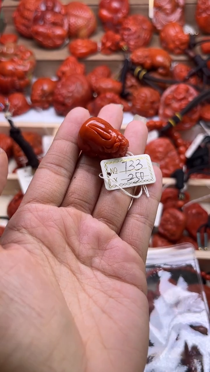 【闪购商品】南红玛瑙珠宝奇石未镶嵌733