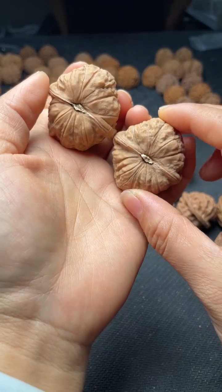 把件文玩核桃w212  南瓜墩 40尺