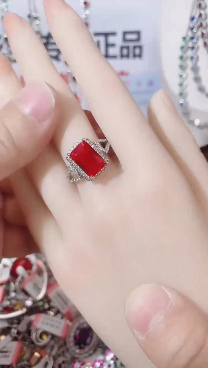 未镶嵌戒指红宝石  