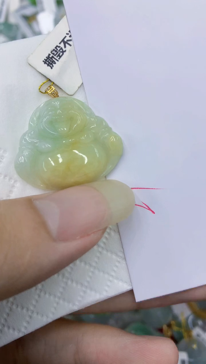 翡翠18K金镶嵌颈饰11111111111111111111