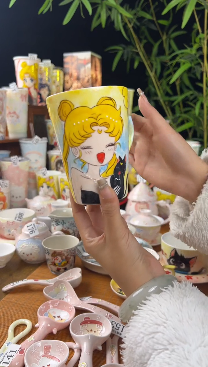 【闪购商品】190景德镇文创手作瓷器