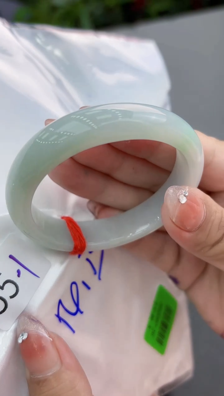 【闪购商品】翡翠手镯未镶嵌翡翠手镯